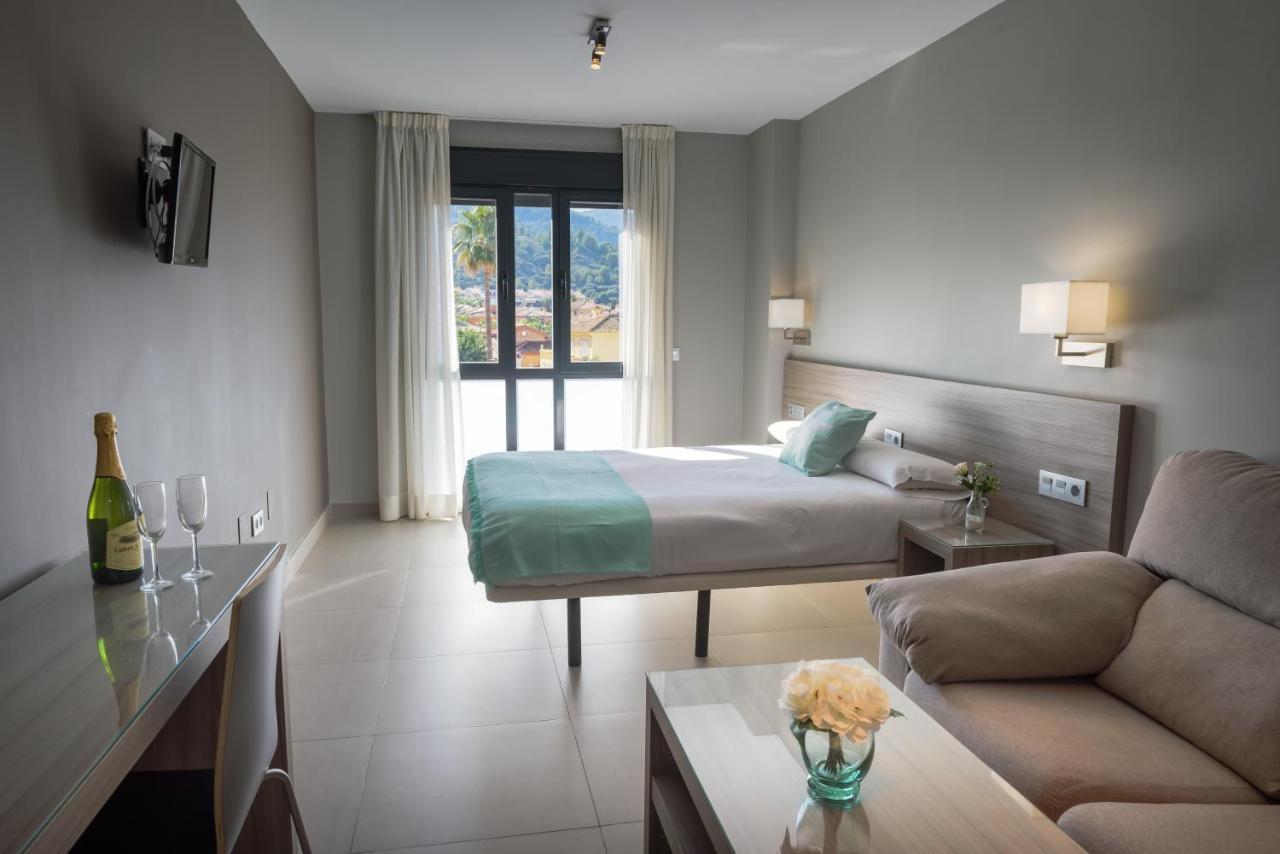 Apartamentos Santa Clara Альхаурин-де-ла-Торре Экстерьер фото